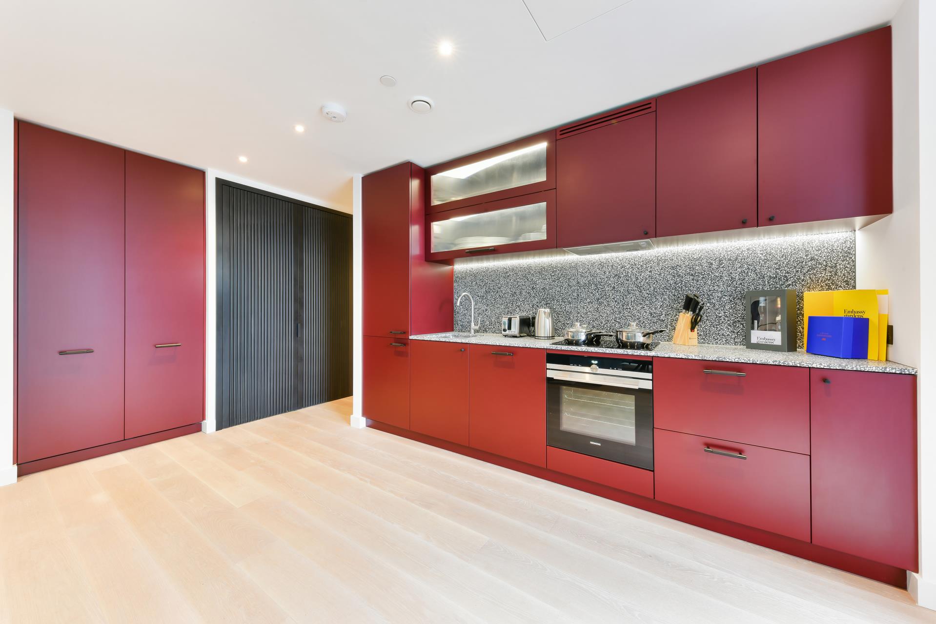 Flat New Union Square in Greater London