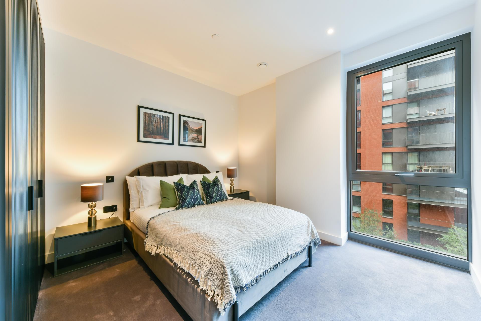 Flat New Union Square in Greater London