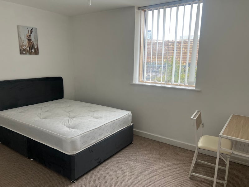 Room Tidemill Way in Greater London