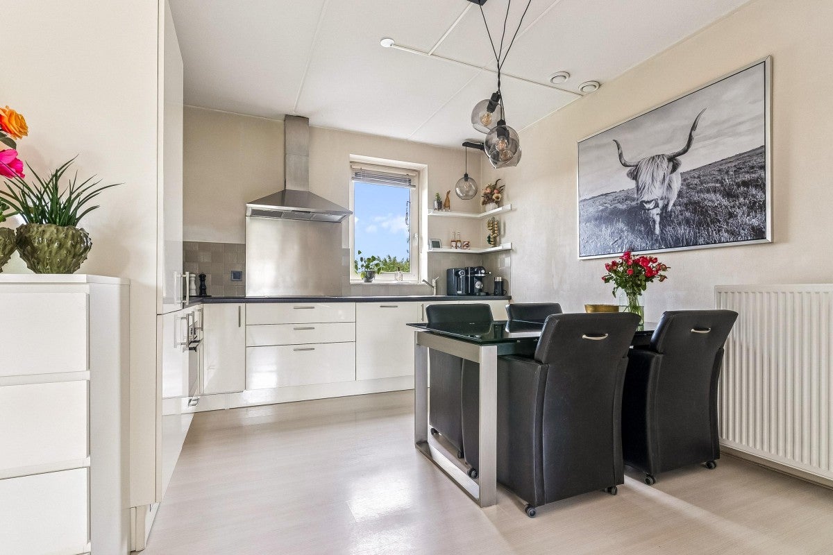 Appartement te koop: James Cookroute 57, Almere