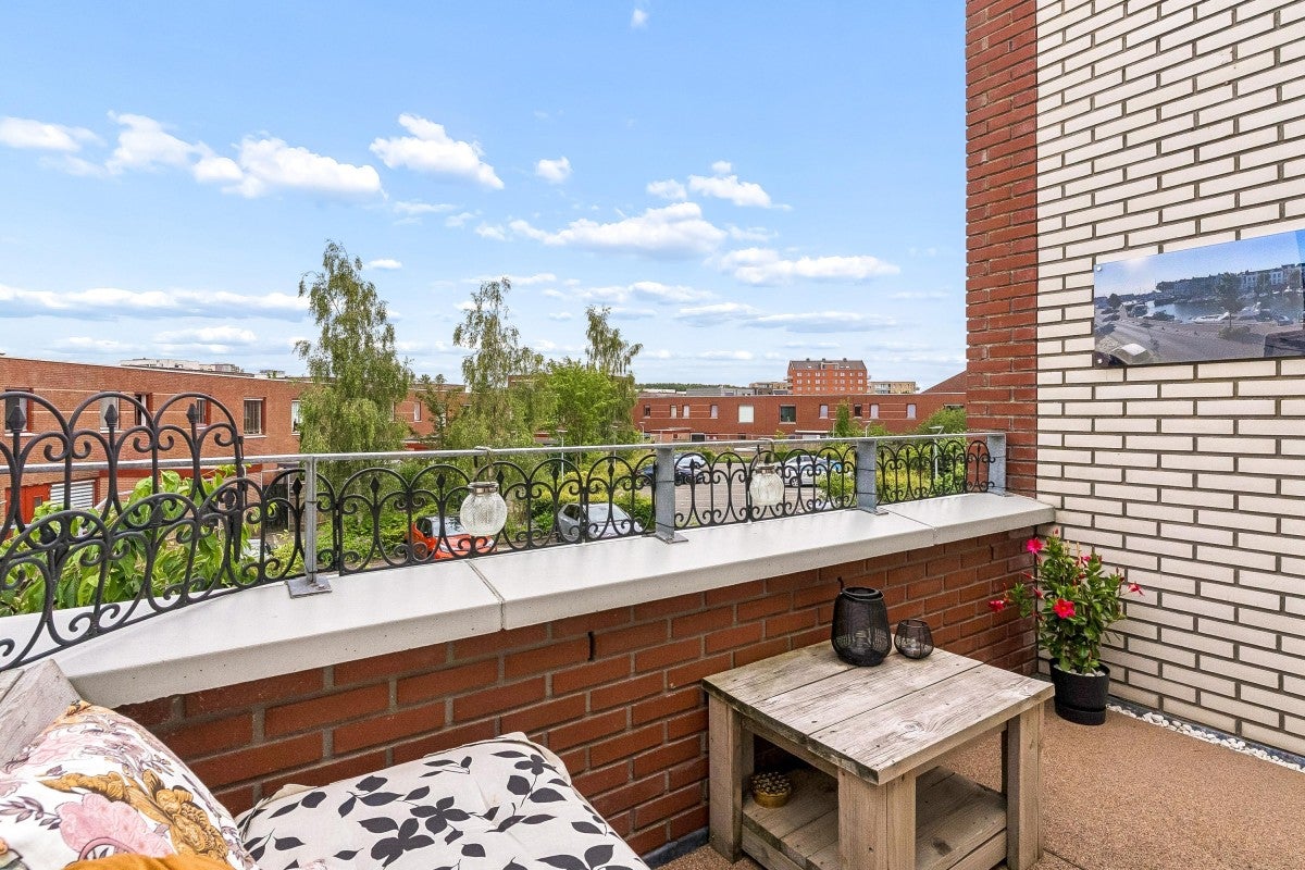 Appartement te koop: James Cookroute 57, Almere
