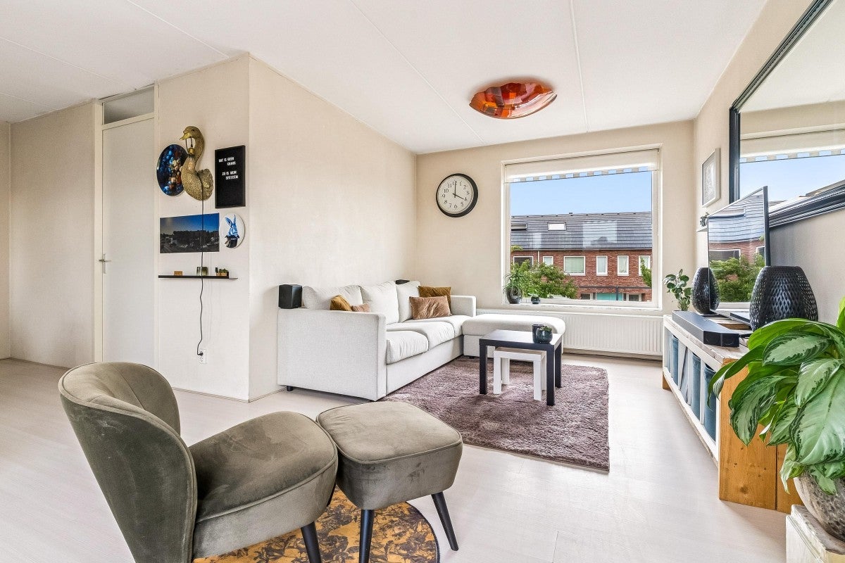 Appartement te koop: James Cookroute 57, Almere