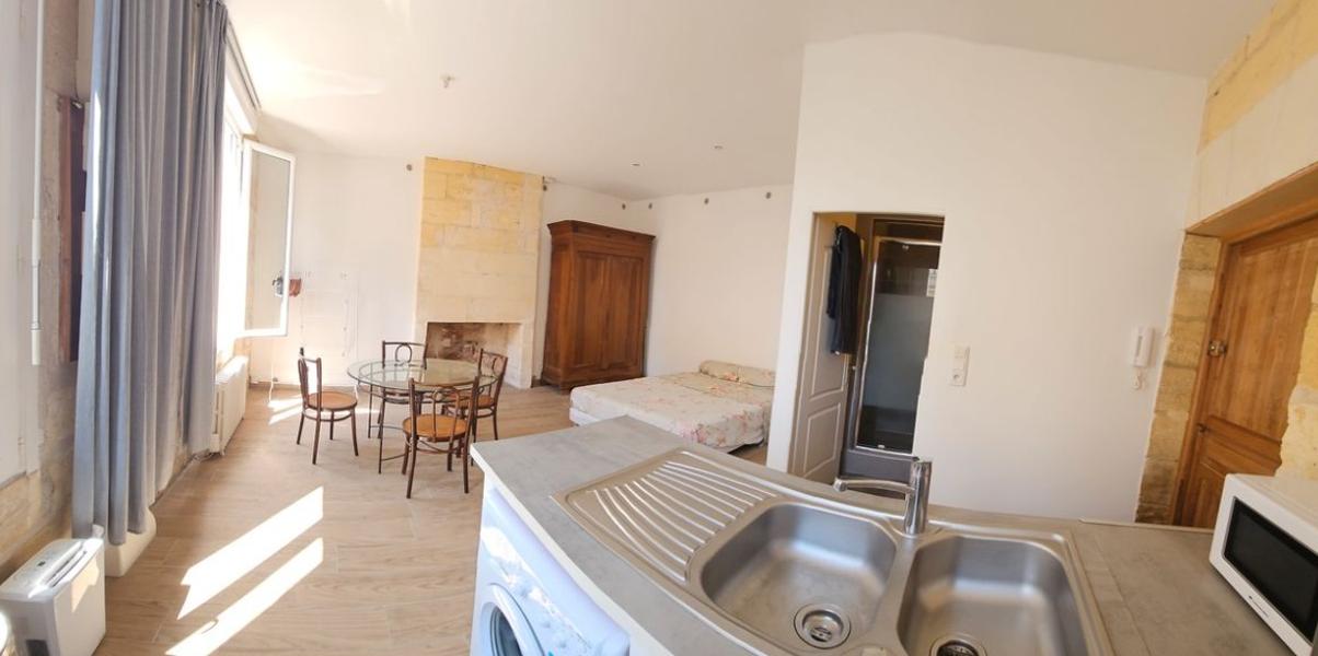 Flat Rue des Treilles in Libourne