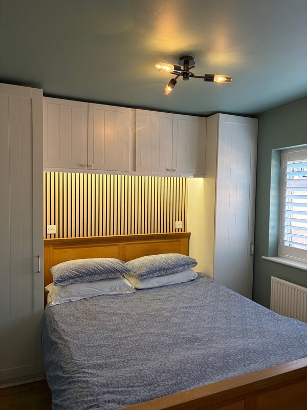 Room Craigen Avenue in Greater London