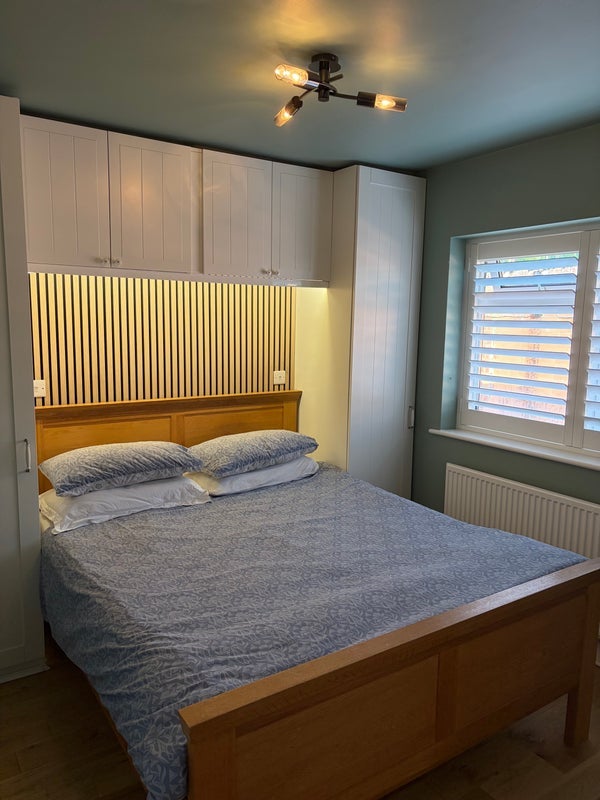 Room Craigen Avenue in Greater London