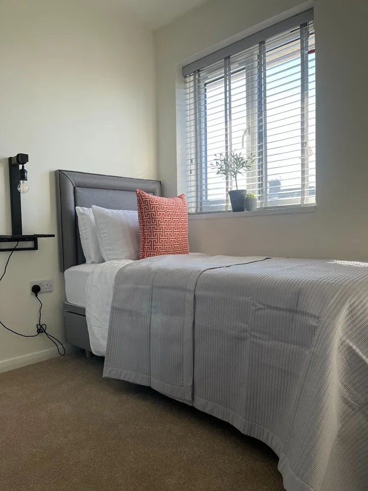 Room Ingram Road in Middlesbrough