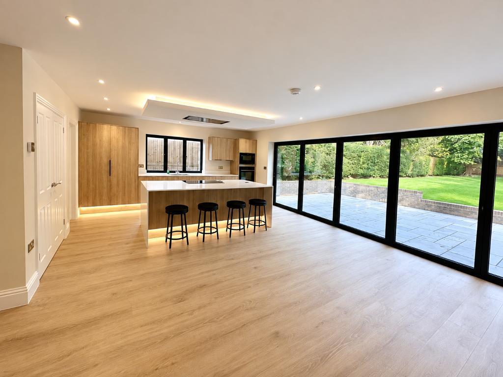 House Stanley Road in Greater London