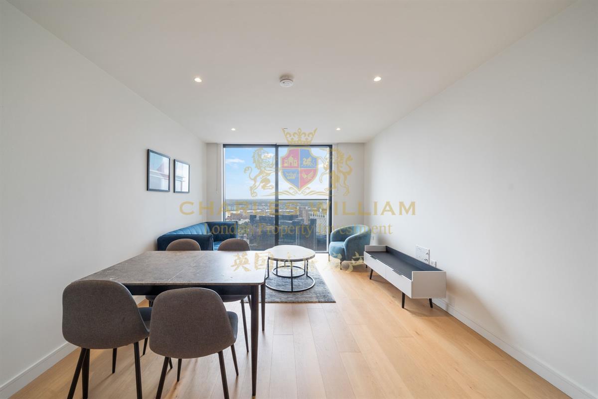 Flat Muirfield Crescent in Greater London