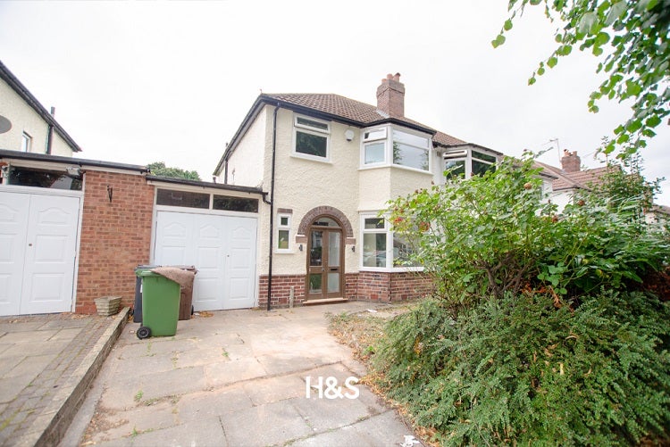 House Stanway Road in Shirley