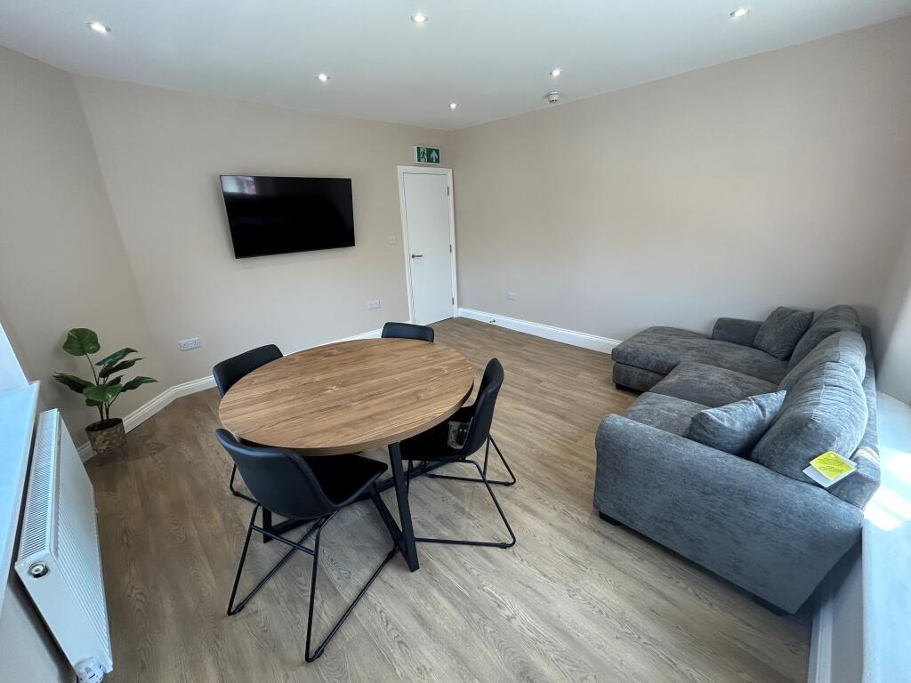 Flat Litherland Road in Bootle