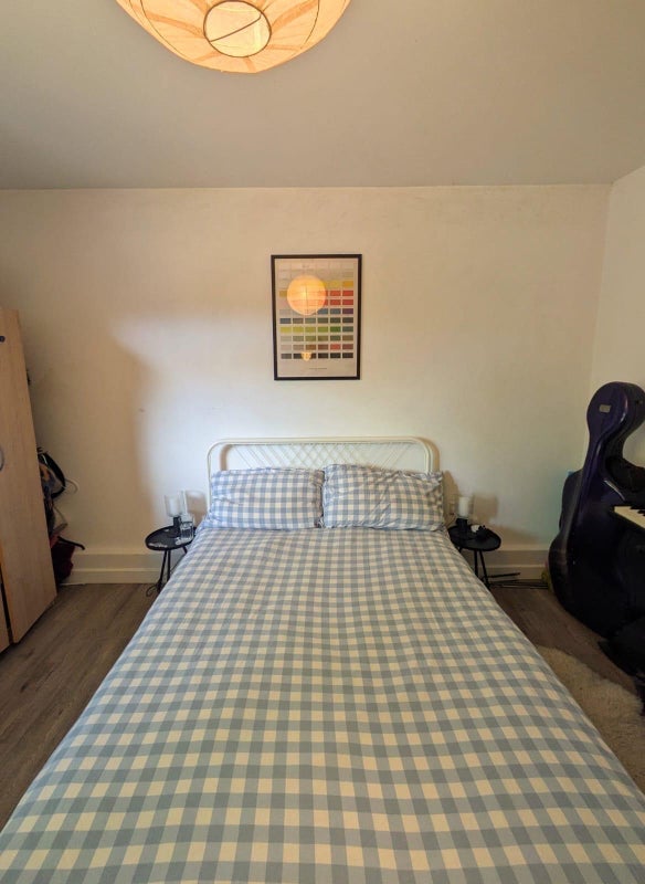 Room Thorburn Square in Greater London