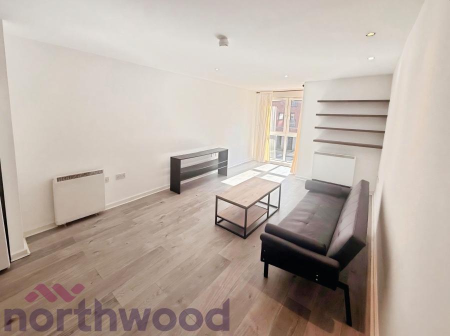 Flat Central Way in Warrington