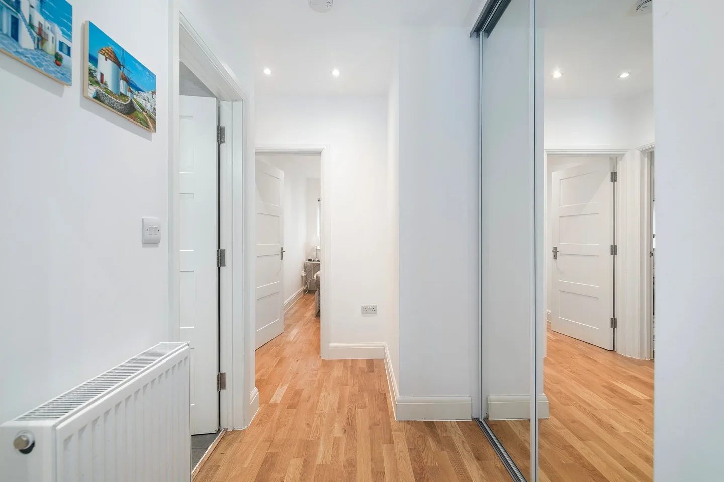 Flat Grand Union Walk in Greater London