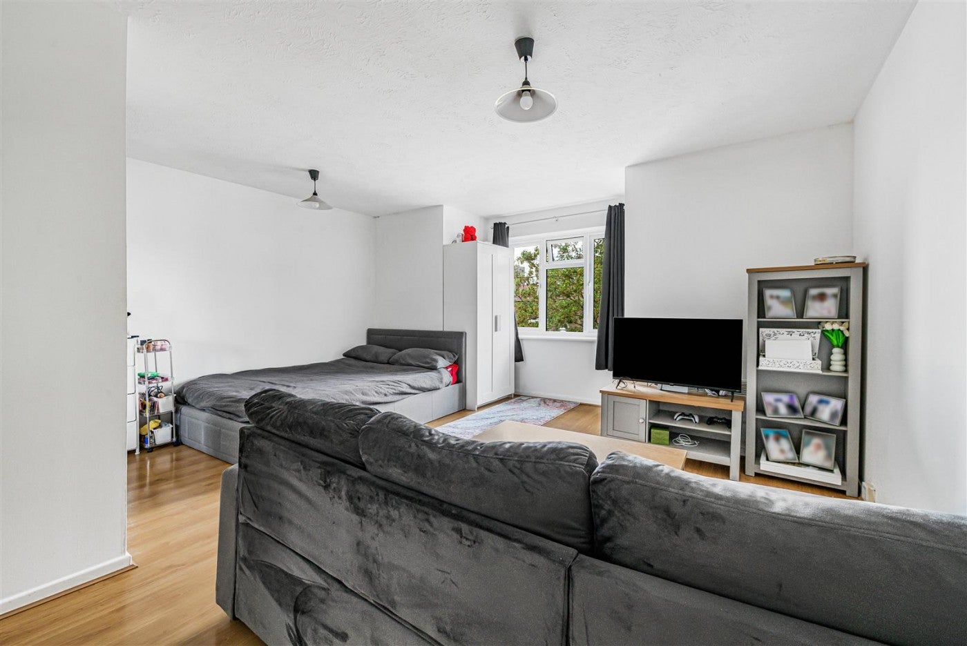 Flat Cavendish Road in Greater London