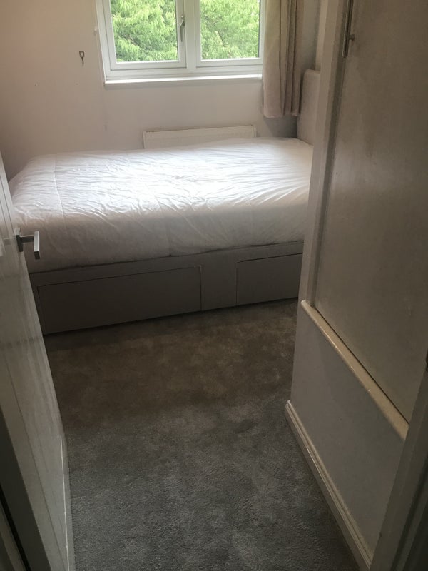 Room Upper Mayne in Basildon