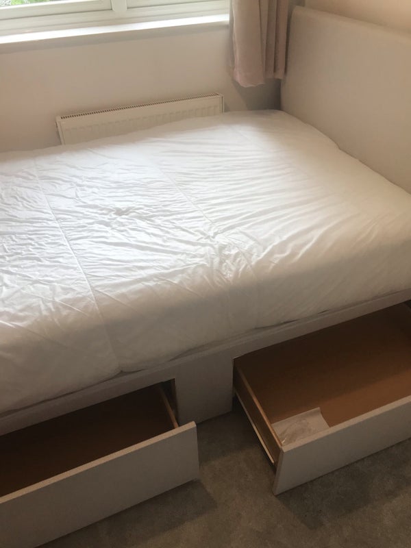 Room Upper Mayne in Basildon