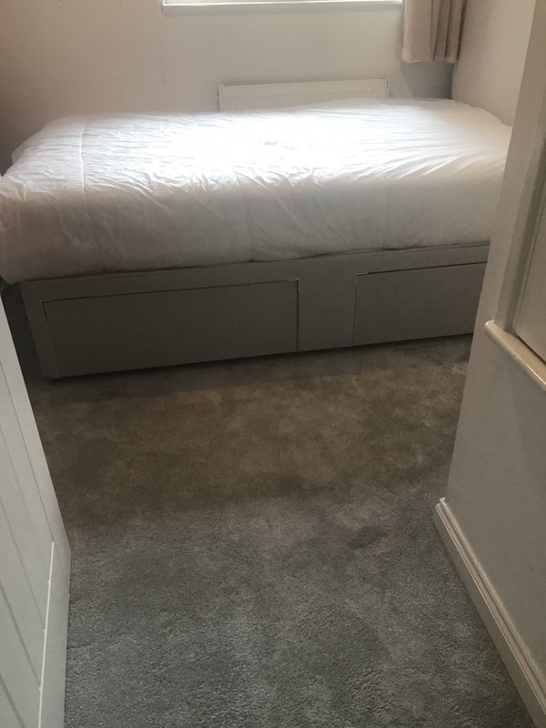 Room Upper Mayne in Basildon