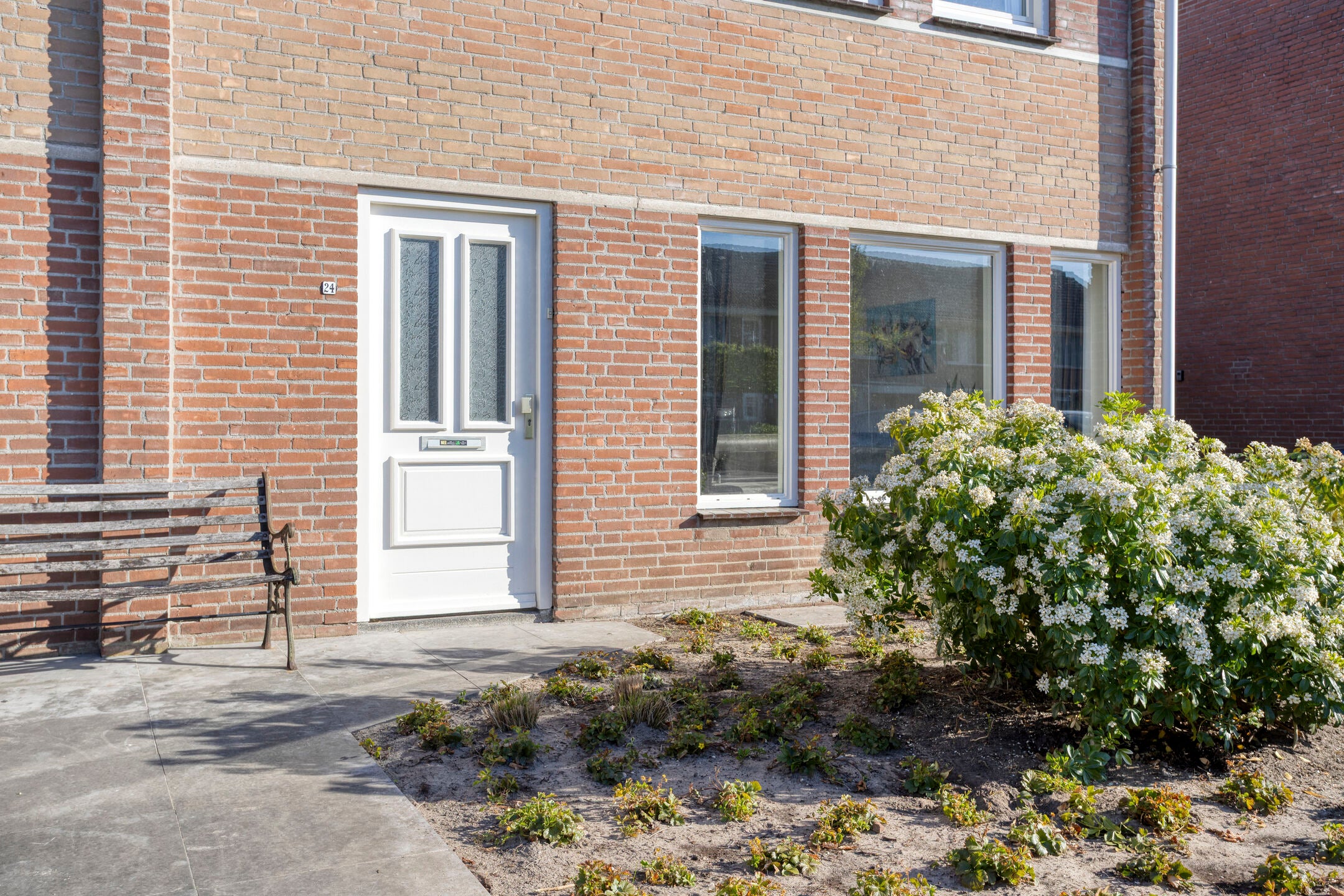 Twee-onder-één-kap te koop: Lupinestraat 24, Riethoven
