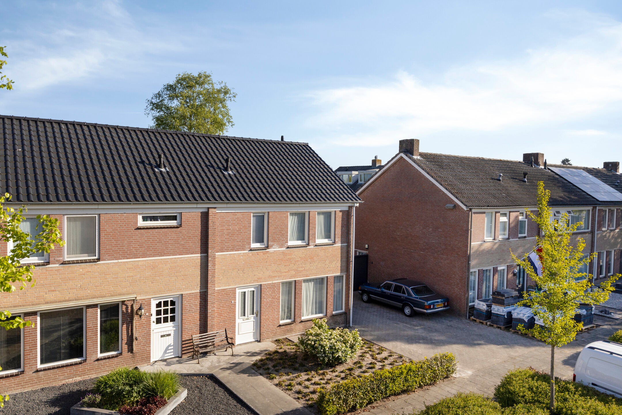 Twee-onder-één-kap te koop: Lupinestraat 24, Riethoven