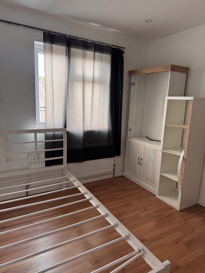 Room Upper Green East in Greater London