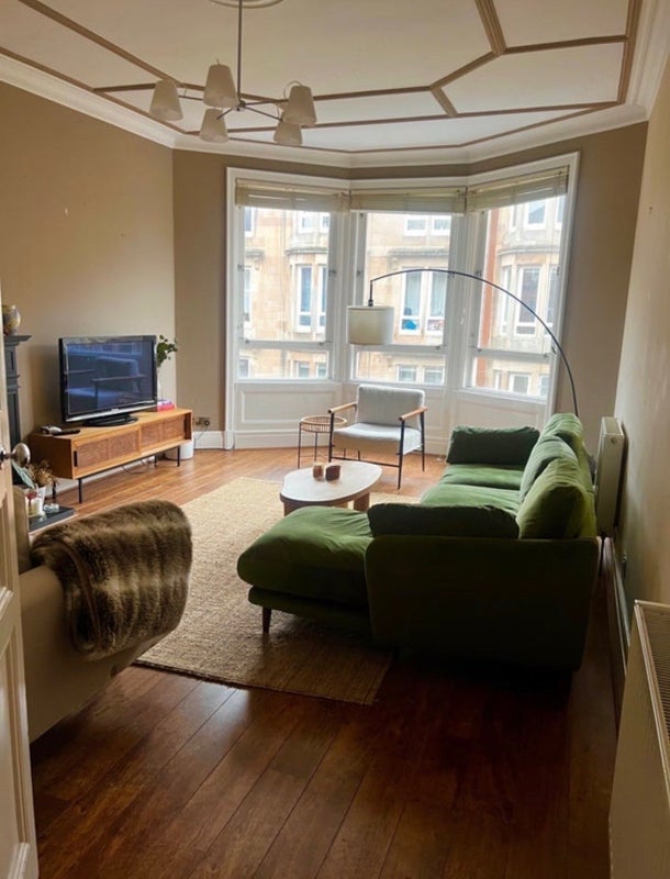 Room Battlefield Avenue in Glasgow