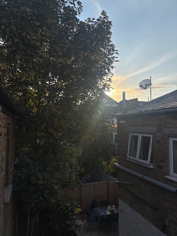 Room Petley Road in Greater London