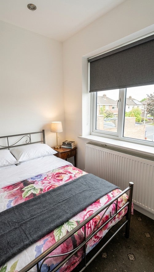 Room Eastern Avenue in Greater London