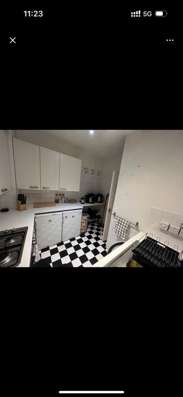 Room Hudson Close in Greater London