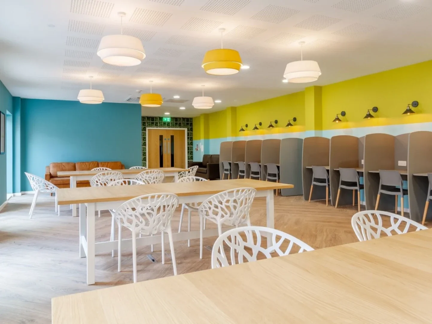Room Much Park Street in Coventry