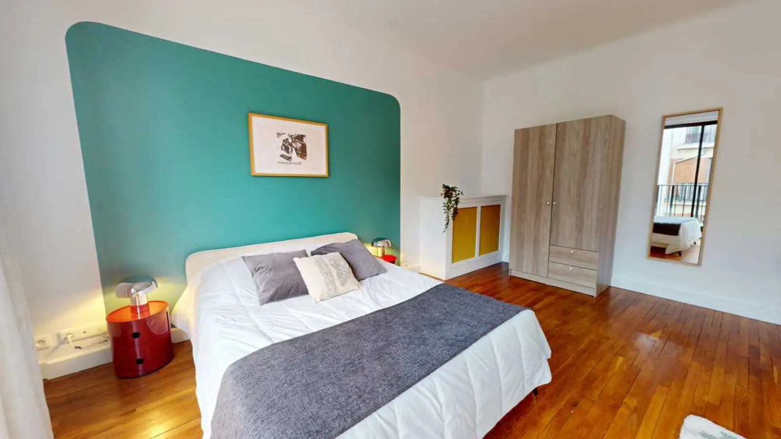 Chambre Avenue Montaigne à Paris