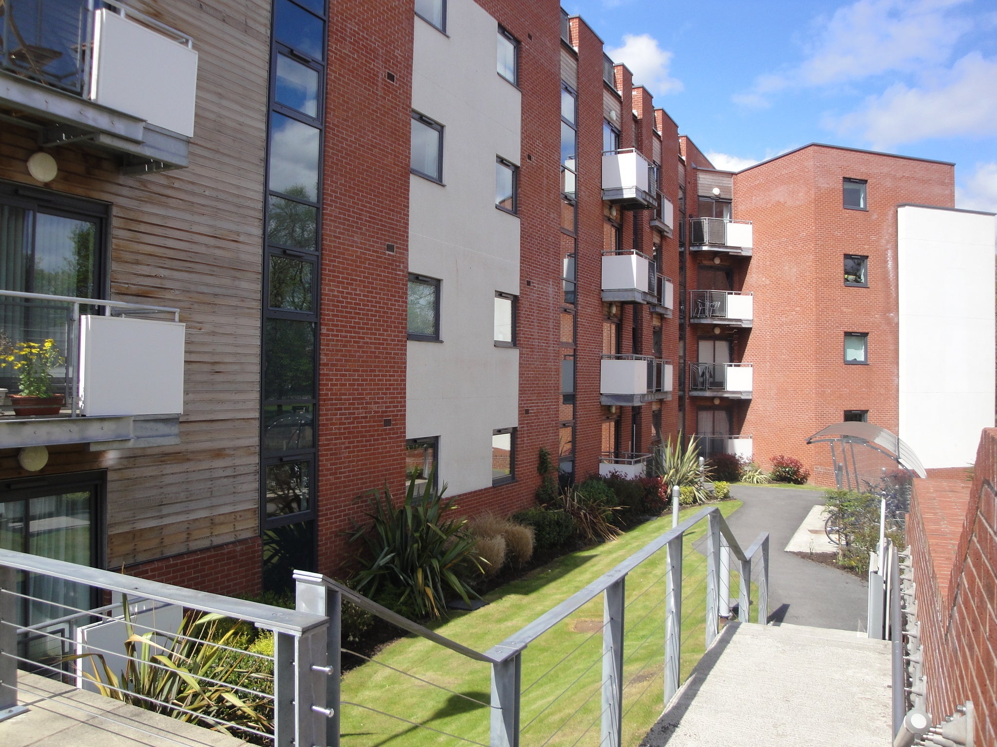 Flat Wilmslow Road in Manchester
