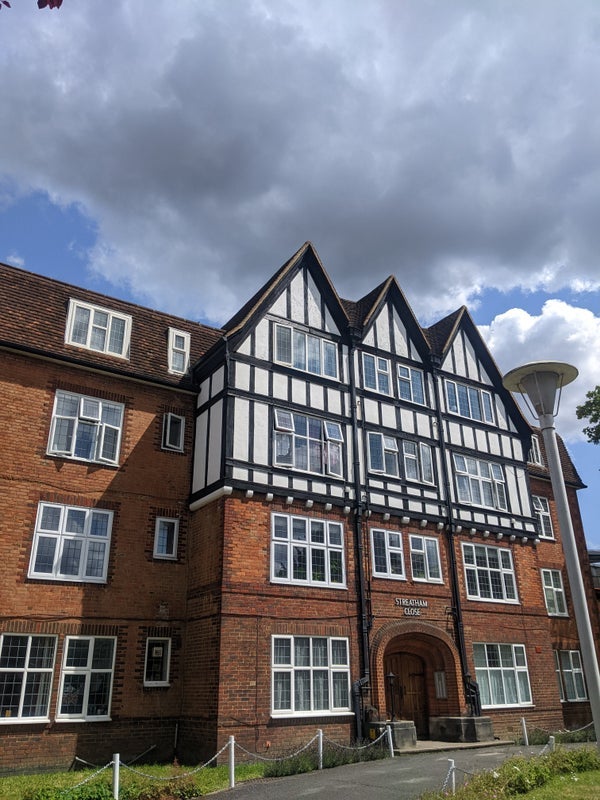 Room Adare Walk in Greater London