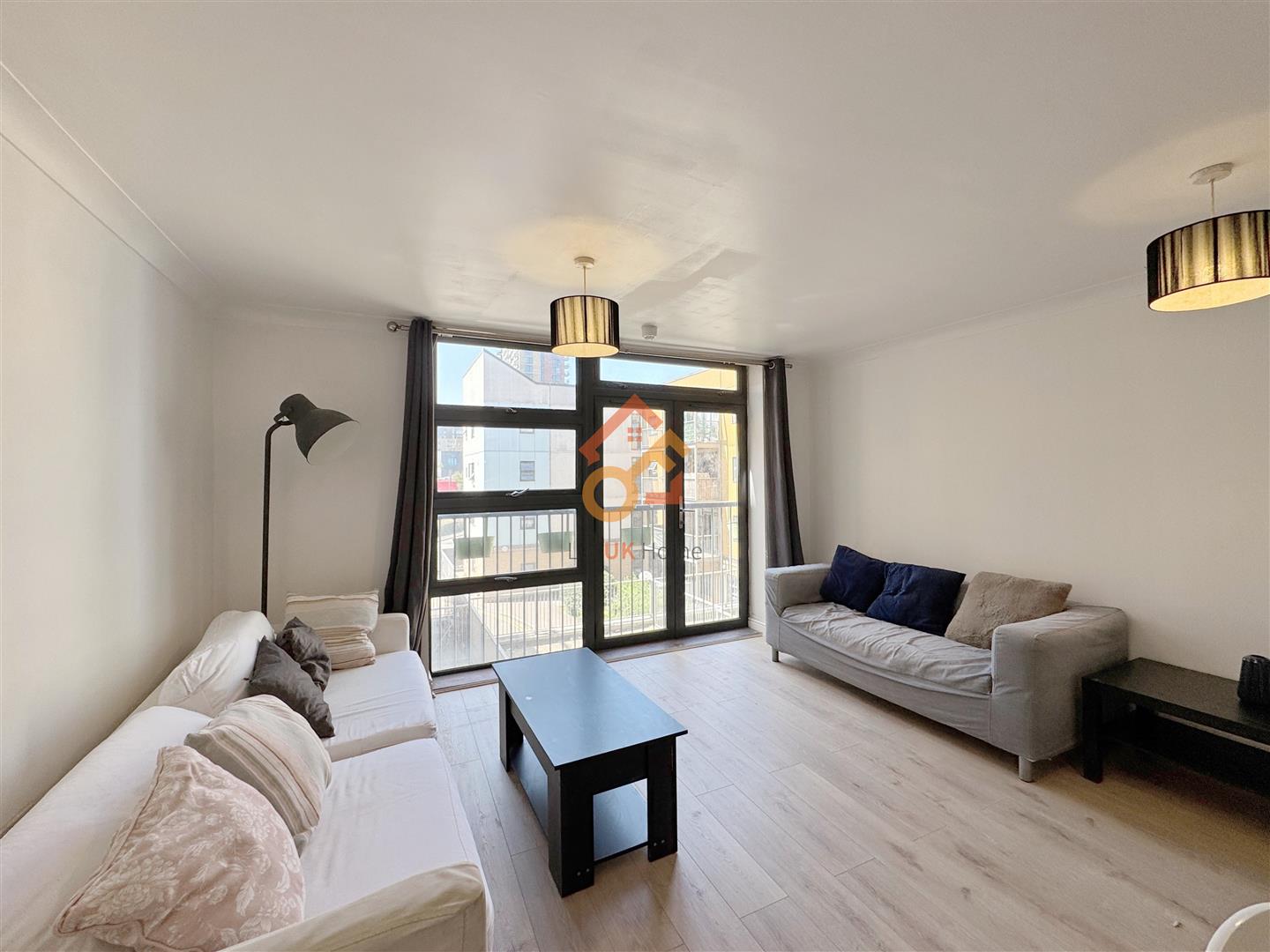 Flat Maltings Close in Greater London