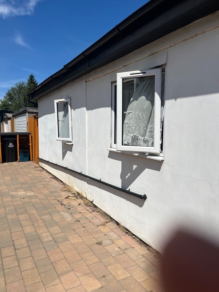 House McKenzie Road in Hoddesdon