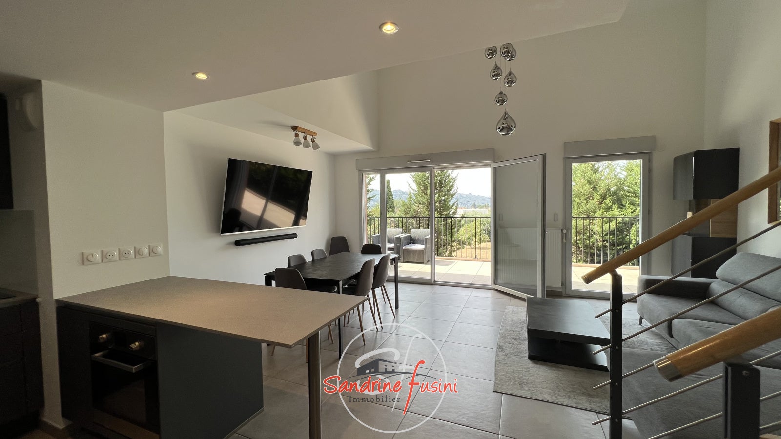 Flat Route des Plans in Carros