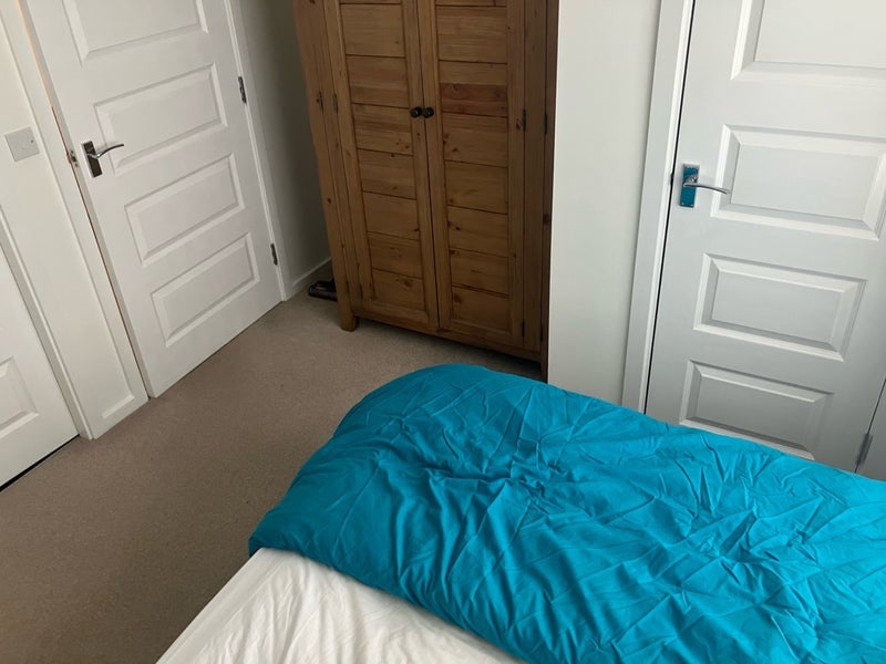 Room Watkin Road in Leicester