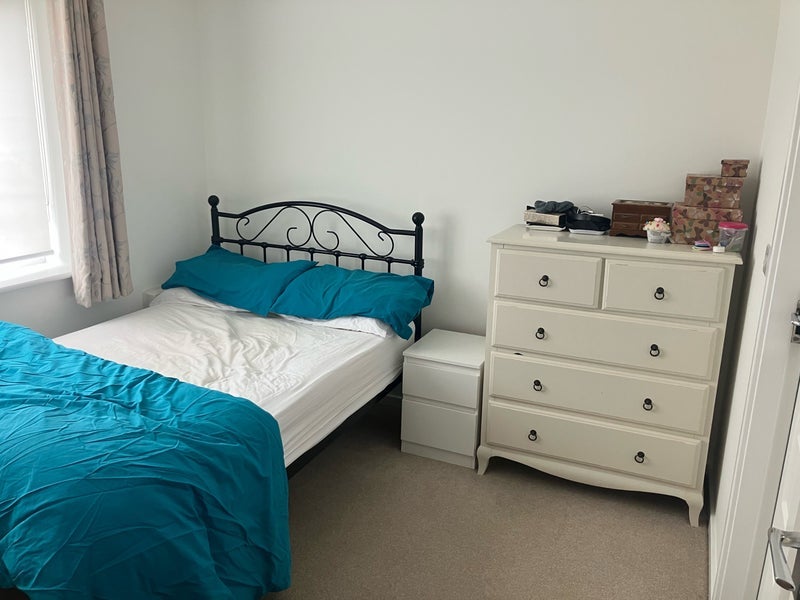Room Watkin Road in Leicester