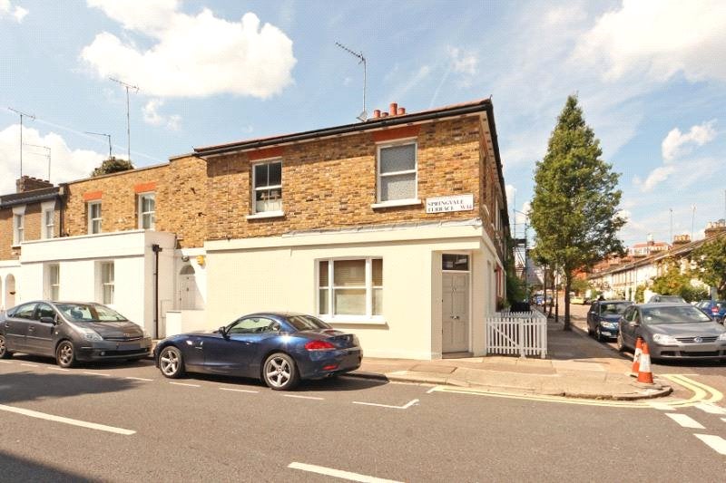 Flat Redan Street in Greater London