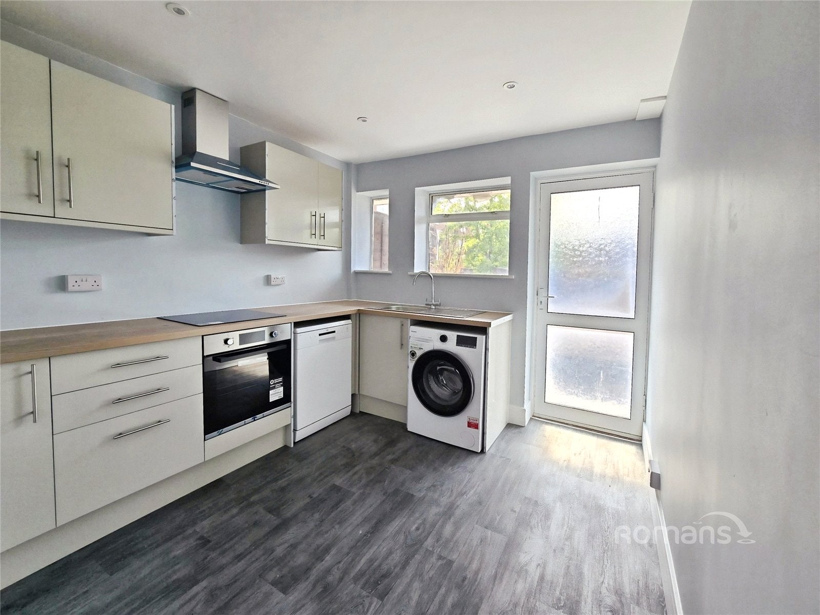 Flat London Road in Winkfield