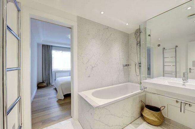 Flat Piccadilly in City of Westminster