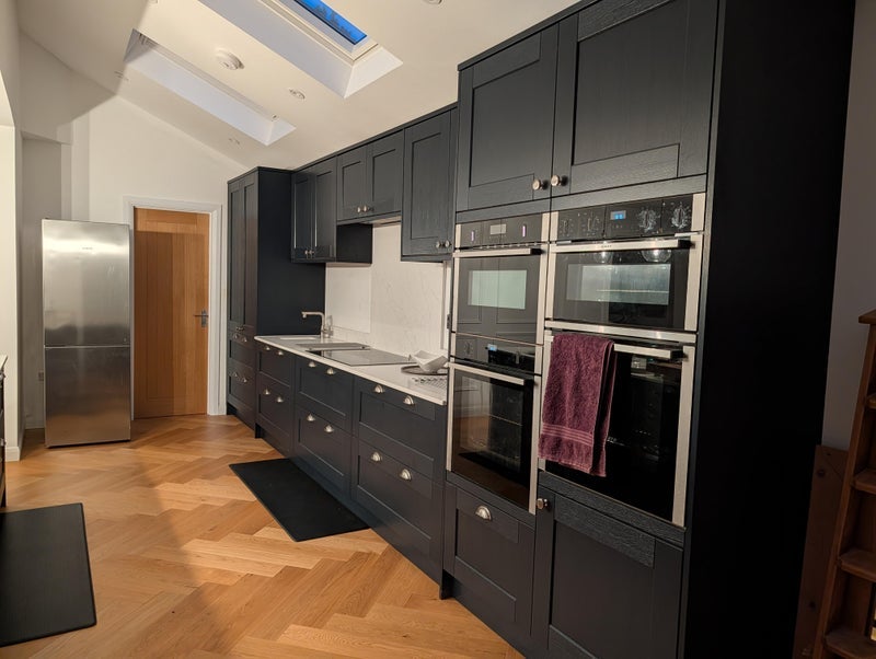 Room Devenish Road in Sunningdale