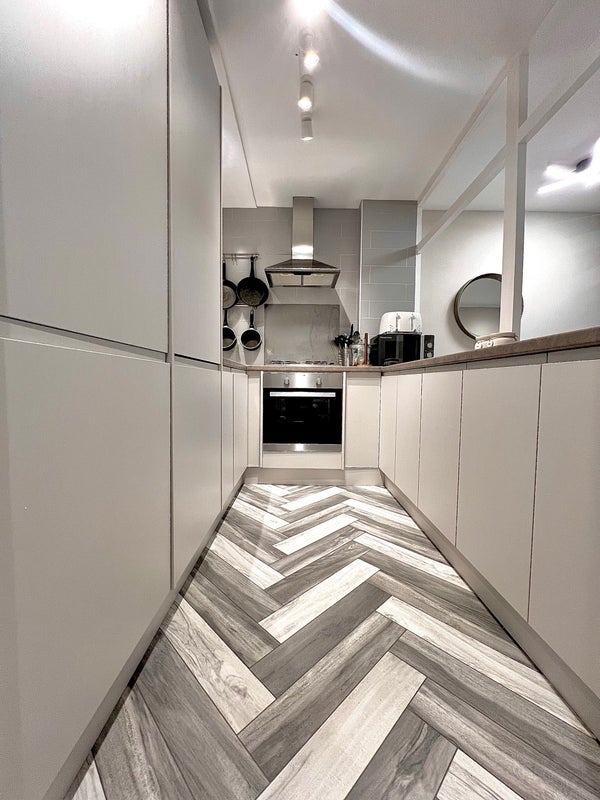 Room Baltic Street West in City of London