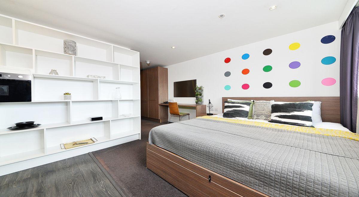 Flat Port Dundas Place in Glasgow