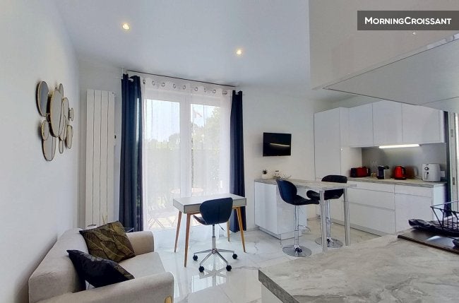 Flat Rue Royale in Fontainebleau