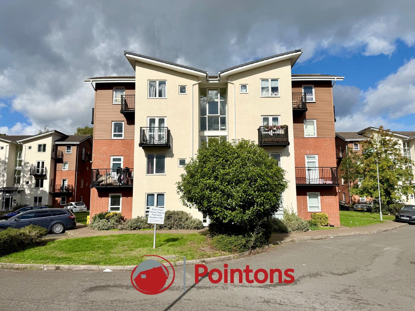 Flat Sandy Lane in Coventry