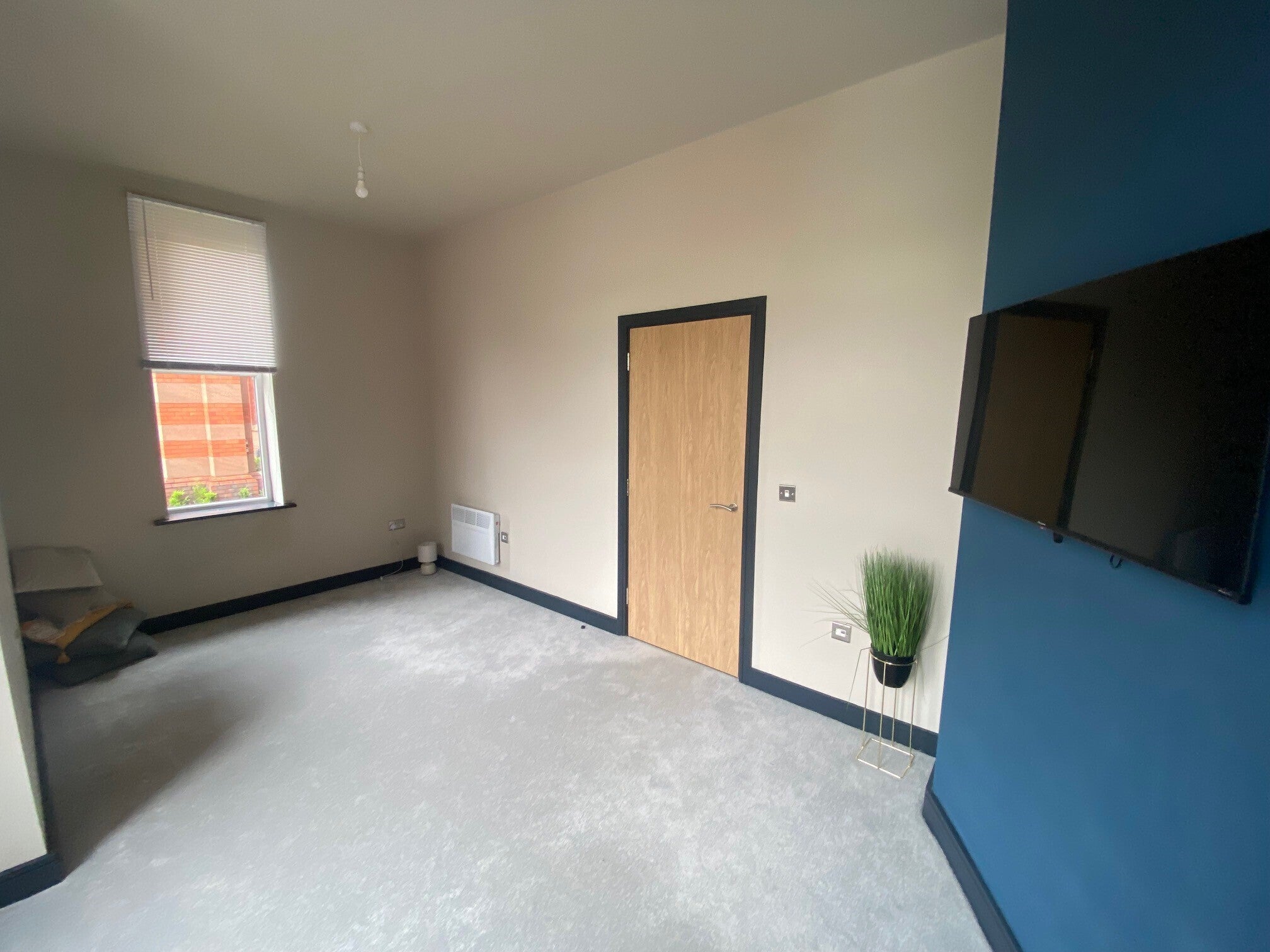 Flat Blenheim Road in Wallasey