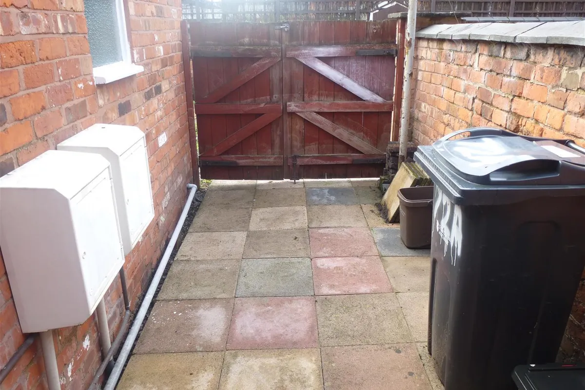 Flat Middlewich Road in Northwich