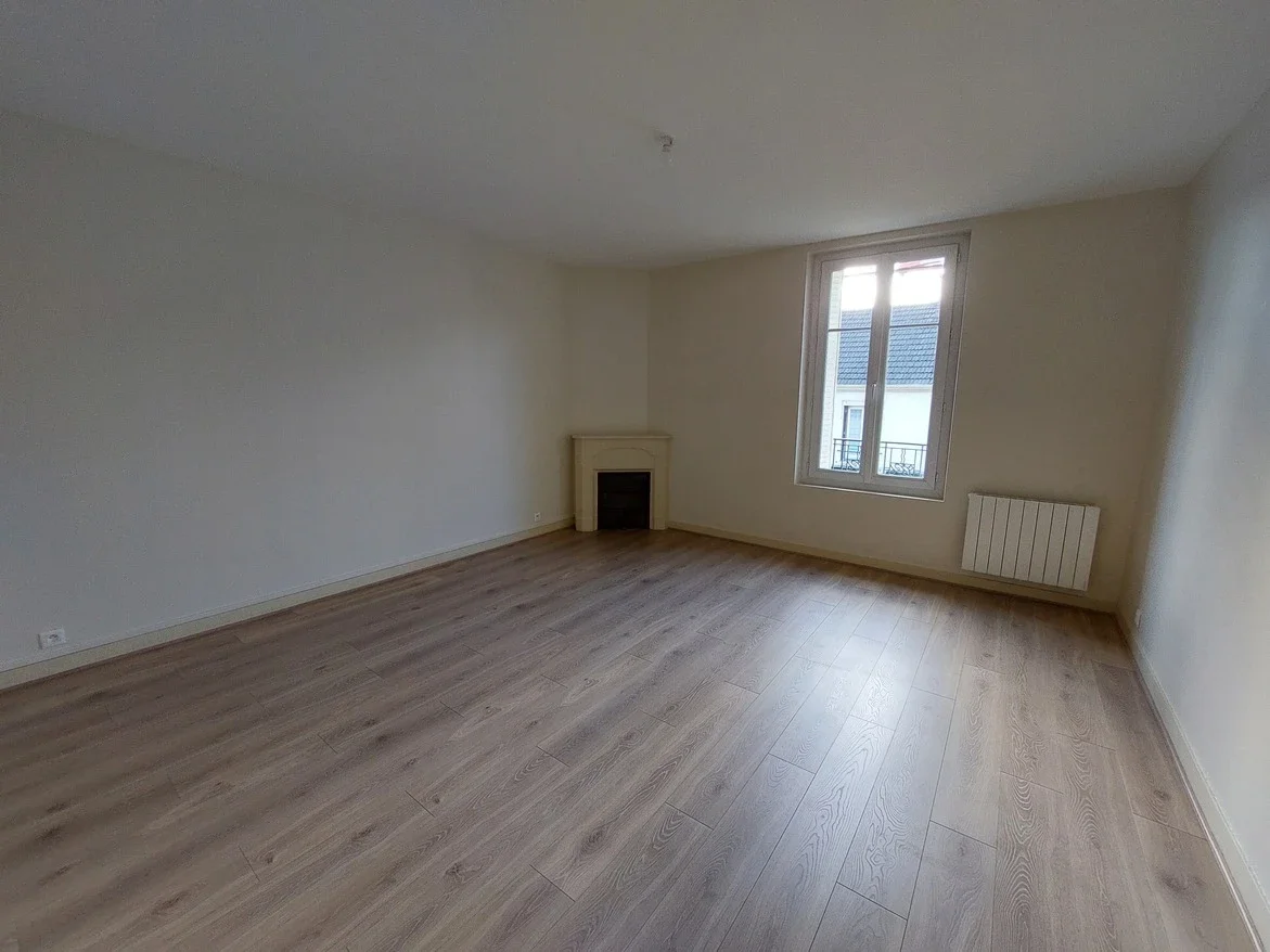 Flat Rue du Général Leclerc in Lamorlaye