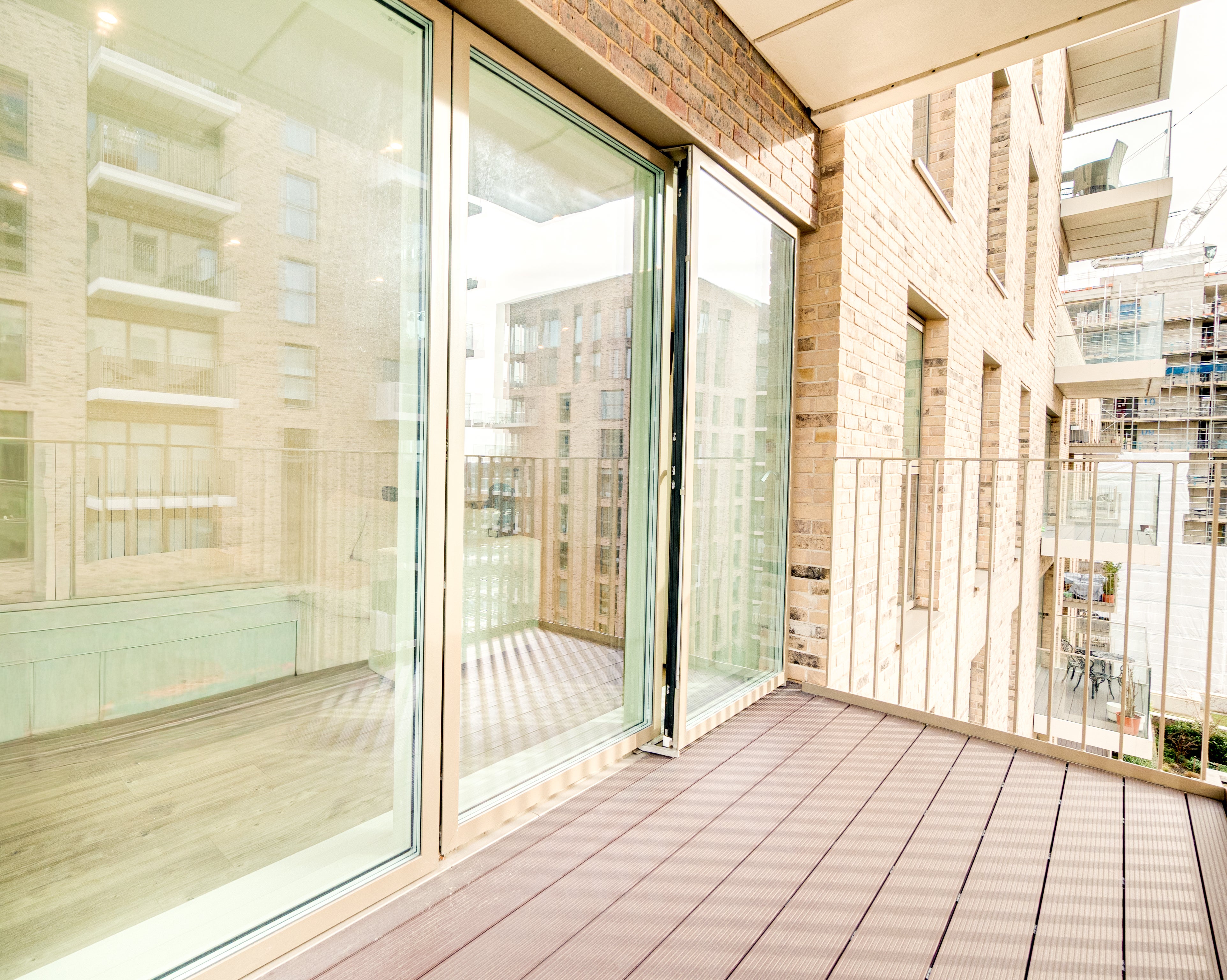 Flat Pegler Square in Greater London