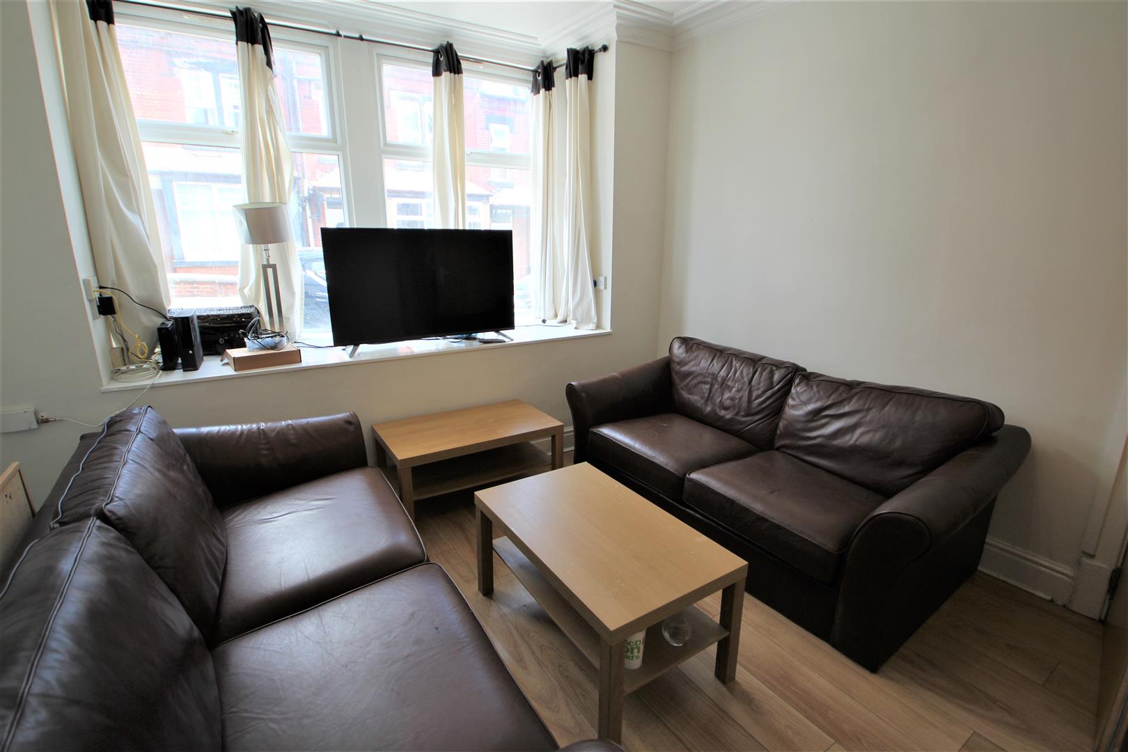 Room Winston Gardens in Leeds